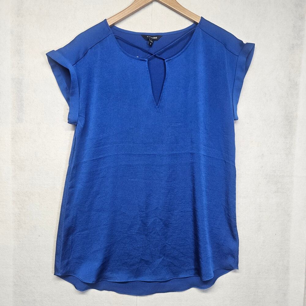 Express Royal Blue Short Sleeve Blouse Top Split Neck Size Medium NWT